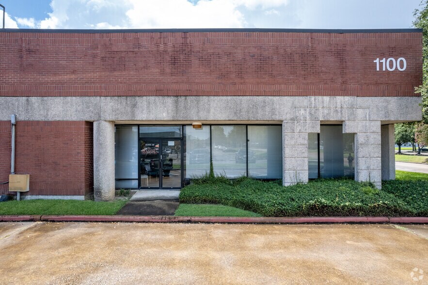 1100 Hercules Ave, Houston, TX à vendre - Photo de l’immeuble – Image 3 sur 12