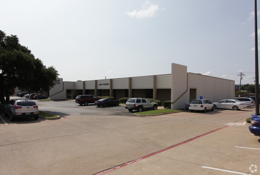 15000-15026 Beltway Dr, Addison, TX à louer - Photo de l’immeuble – Image 2 sur 5