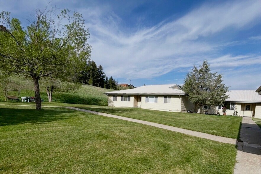 312 E Broadway St, Philipsburg, MT à vendre - Photo de l’immeuble – Image 2 sur 10