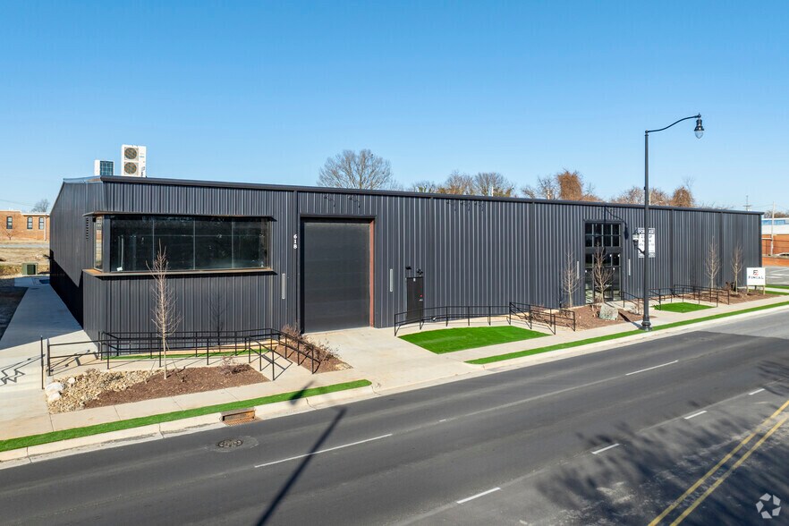 618 Franklin Blvd, Gastonia, NC à louer - Photo principale – Image 1 sur 6