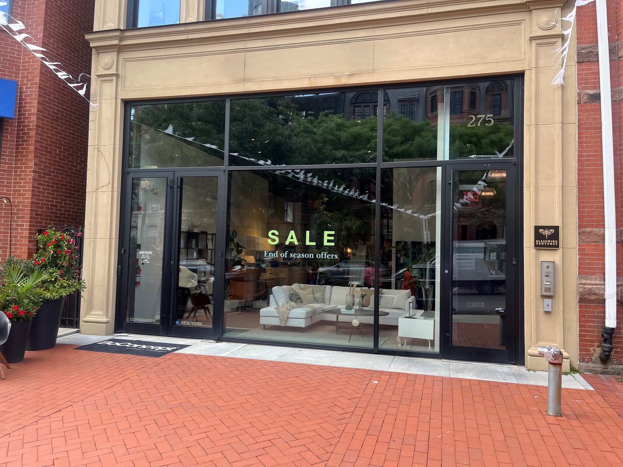 275 Newbury St, Boston, MA à louer Photo de l’immeuble– Image 1 sur 5