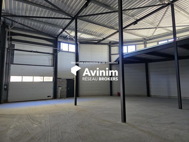 Plus de détails pour Industriel/Logistique à vendre
