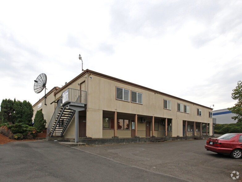 10300-10330 NE Marx St, Portland, OR à louer - Photo de l’immeuble – Image 2 sur 3