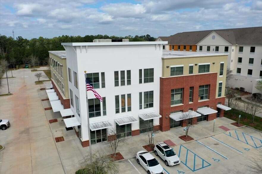 300 Holiday Square Blvd, Covington, LA à louer - Photo de l’immeuble – Image 1 sur 24