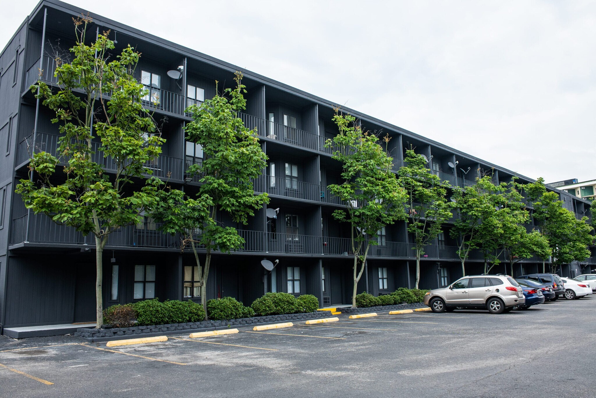 4002 S Carrollton Ave, New Orleans, LA à vendre Photo de l’immeuble– Image 1 sur 19