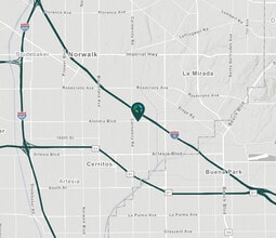 15905-16107 Commerce Way, Cerritos, CA - VUE AÉRIENNE  vue de carte