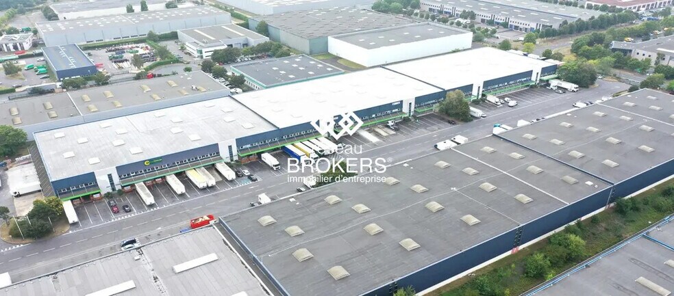 Industriel/Logistique dans Herblay-sur-Seine à louer - Photo de l’immeuble – Image 1 sur 2
