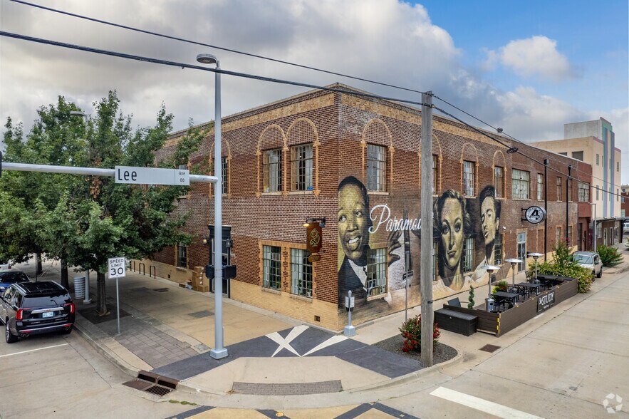 701 W Sheridan Ave, Oklahoma City, OK à louer - Photo principale – Image 1 sur 10