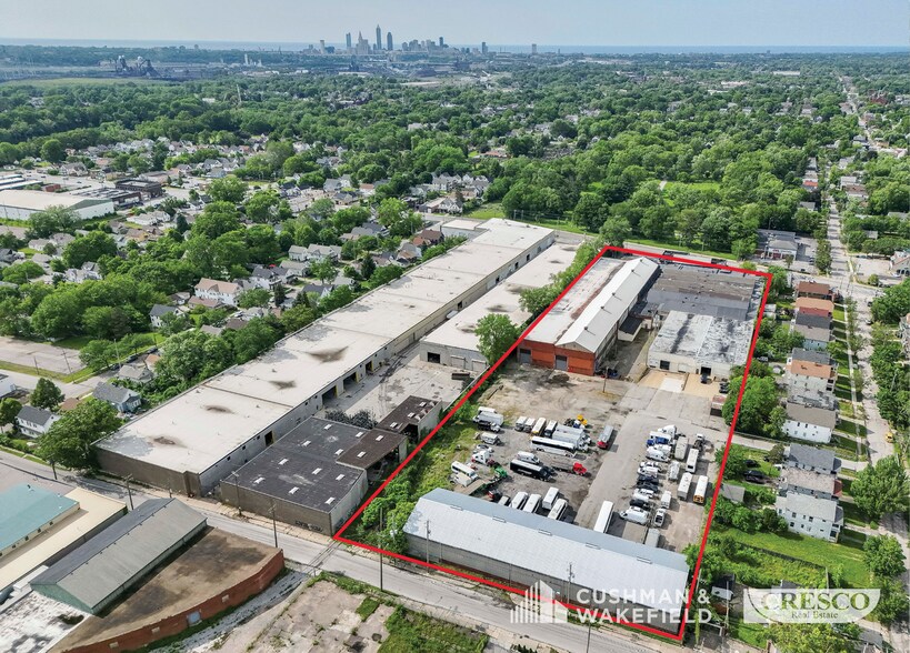 6200 Harvard Avenue portefeuille de 2 biens à vendre sur LoopNet.fr - Photo de l’immeuble – Image 2 sur 4