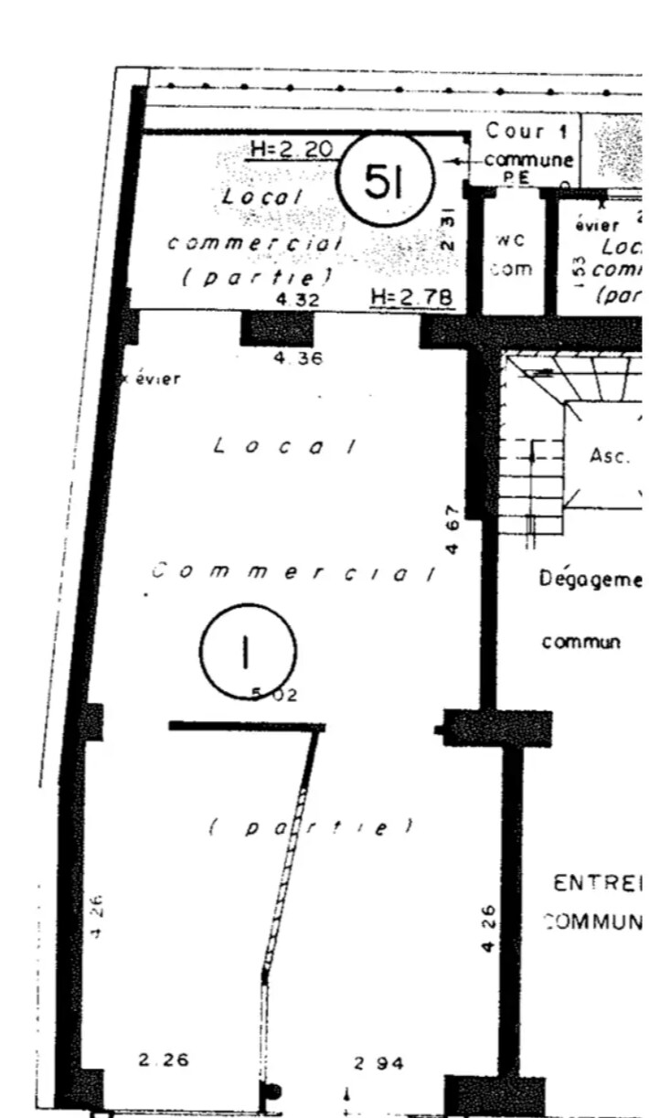Local commercial dans Paris à louer Plan d’étage– Image 1 sur 1