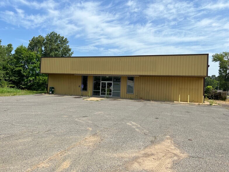 204 S 6th St, Gurdon, AR à louer - Photo principale – Image 2 sur 6