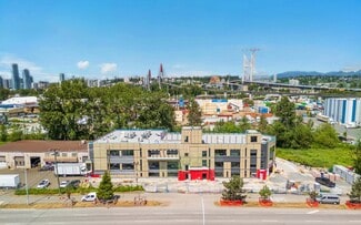 Plus de détails pour 10867 Scott Rd, Surrey, BC - Local commercial à louer