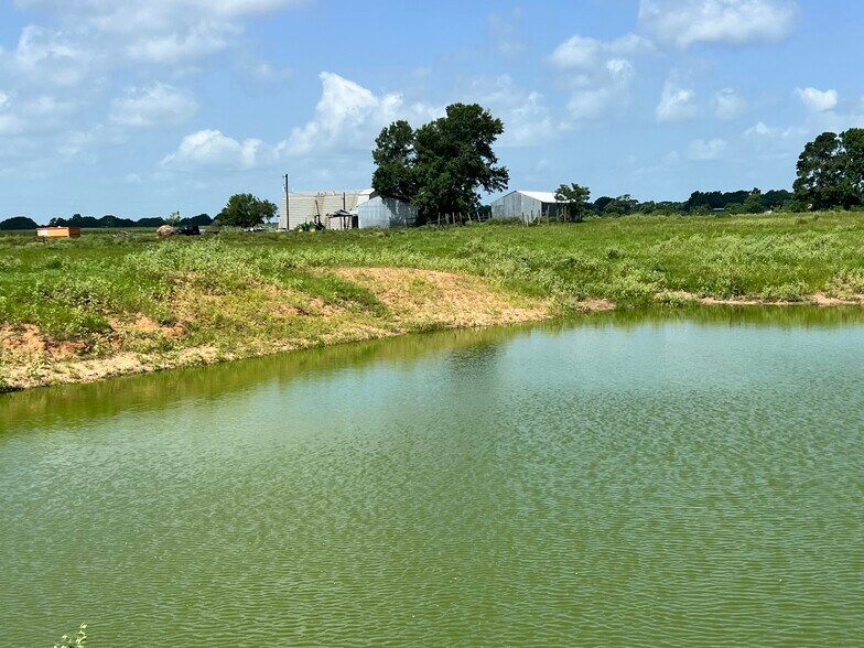 20573 Fontenot Ln, Hempstead, TX à vendre - Photo de l’immeuble – Image 2 sur 19