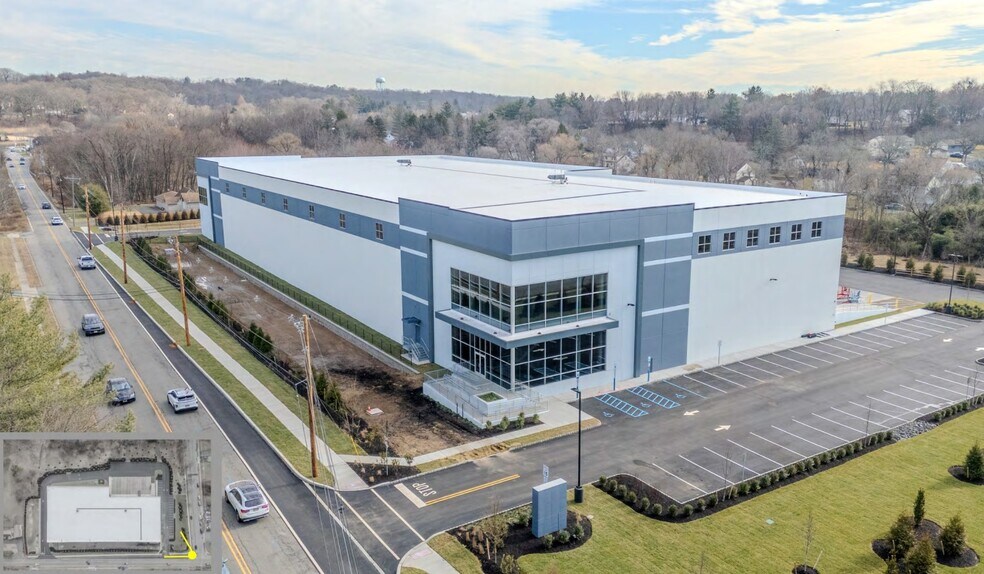 125 Pompton Plains Xrd, Wayne, NJ à louer - Photo de l’immeuble – Image 2 sur 7