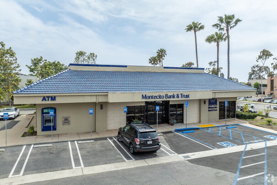 4730 Telephone Rd, Ventura, CA à vendre - Photo de l’immeuble – Image 2 sur 4