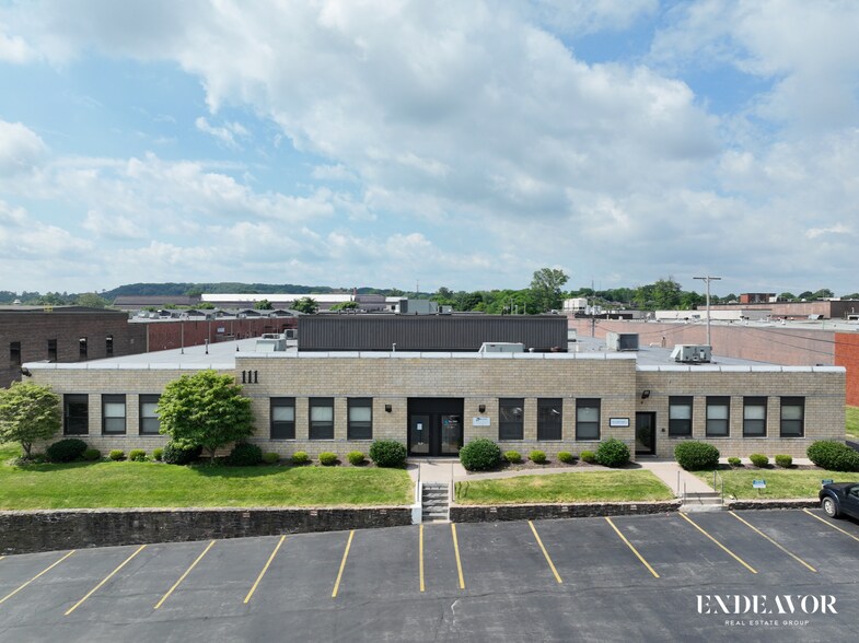 111 Humboldt St, Rochester, NY à louer - Photo de l’immeuble – Image 2 sur 4