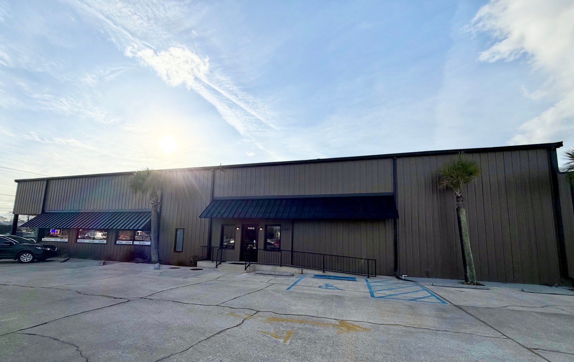 4405 Dorchester Rd, Charleston, SC à vendre Photo principale– Image 1 sur 25