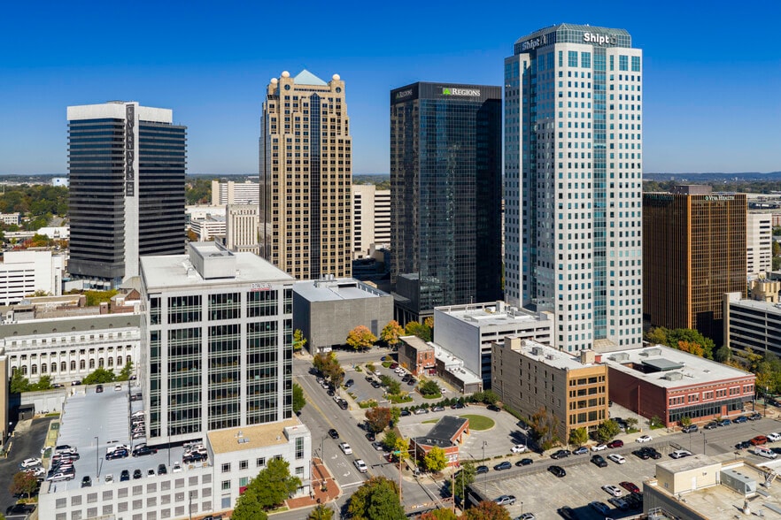 1914 4th Ave N, Birmingham, AL à louer - Photo de l’immeuble – Image 2 sur 16