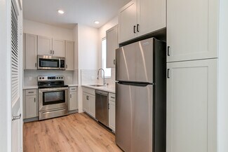 Plus de détails pour 2054 N Highland Ave, San Diego, CA - Logement à vendre