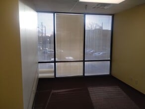 3737 N Meridian St, Indianapolis, IN à louer Photo intérieure– Image 2 sur 3