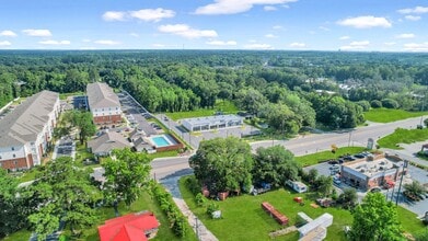 4410 Ogeechee Rd, Savannah, GA à louer Photo intérieure– Image 2 sur 56