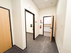 7915 W Loop 1604 N, San Antonio, TX à louer Photo intérieure– Image 2 sur 6