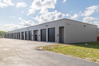 Plus de détails pour 13815-13831 SW 139th Ct, Miami, FL - Industriel/Logistique à louer