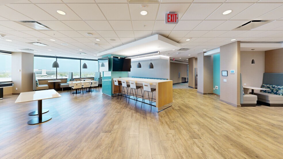 899 W Cypress Creek Rd, Fort Lauderdale, FL à louer - Numérisation 3D Matterport – Image 3 sur 32