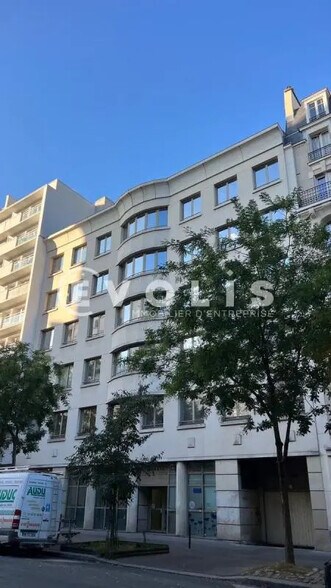 Bureau dans Paris à louer - Photo de l’immeuble – Image 1 sur 6