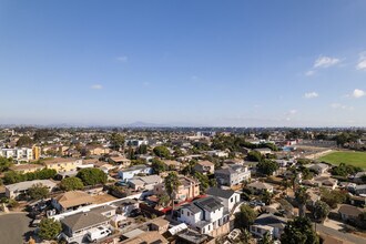 6728 Thomson Ct, San Diego, CA - Vue aérienne  vue de carte - Image1