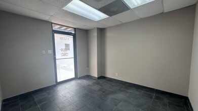 1723 Eldridge Rd, Sugar Land, TX à louer Photo intérieure– Image 2 sur 4