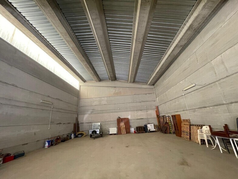 Industriel/Logistique dans Cáceres, Cáceres à vendre - Photo de l’immeuble – Image 2 sur 7