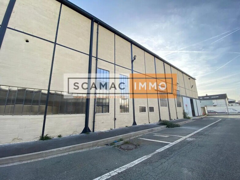80 Rue De, Vitry-sur-Seine à louer - Photo de l’immeuble – Image 3 sur 5