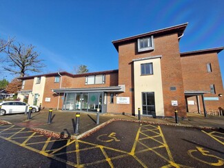 Plus de détails pour 26-30 London Rd, Waterlooville - Bureau/Médical à louer