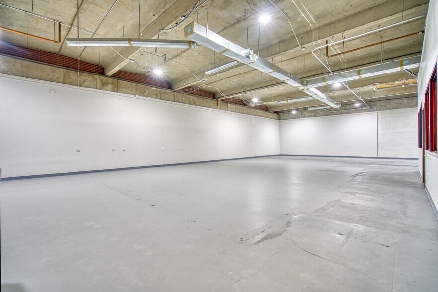 2590 W 2nd Ave, Denver, CO à vendre - Photo intérieure – Image 2 sur 13