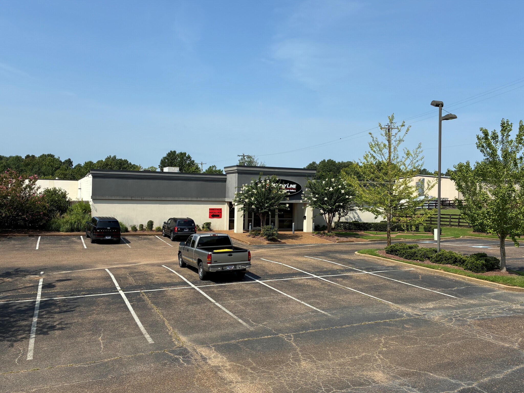 179 Hwy 72 E, Collierville, TN à louer Photo de l’immeuble– Image 1 sur 8