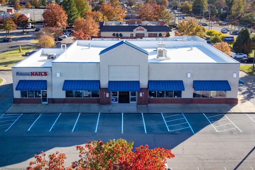 1130-1132 Germantown Pky, Cordova, TN à louer - Photo de l’immeuble – Image 2 sur 8
