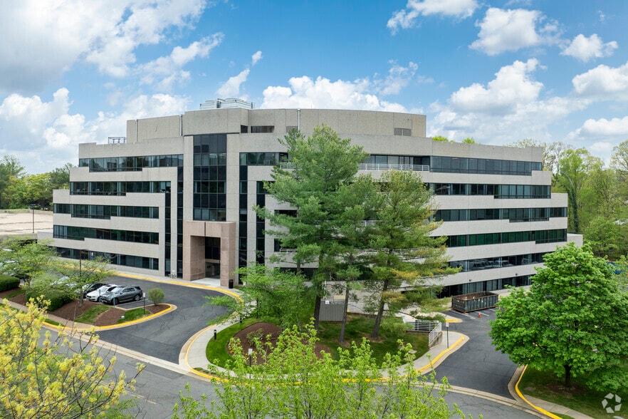 1800 Alexander Bell Dr, Reston, VA à louer - Photo principale – Image 1 sur 6