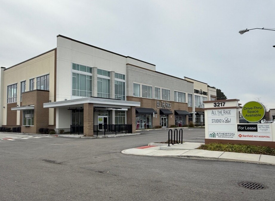 3205-3229 Virginia Beach Blvd, Virginia Beach, VA à louer Photo principale– Image 1 sur 4