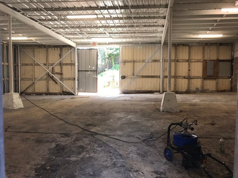 1275 Pryor Rd SW, Atlanta, GA à louer - Photo intérieure – Image 3 sur 18