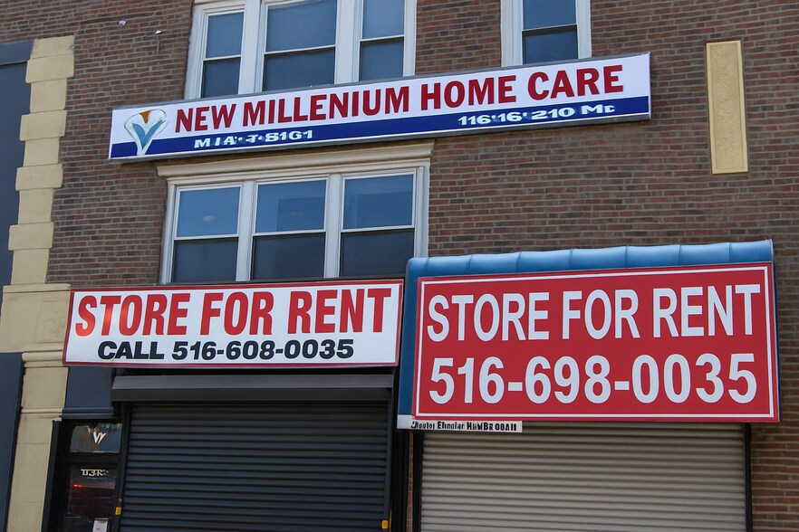11814 Queens Blvd, Forest Hills, NY à louer - Photo de l’immeuble – Image 1 sur 12
