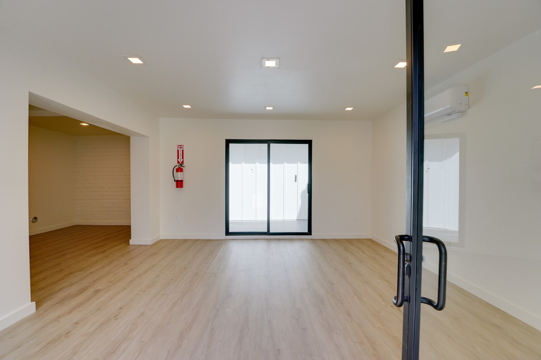 1202-1210 Camino Del Mar, Del Mar, CA à louer Photo intérieure– Image 1 sur 11