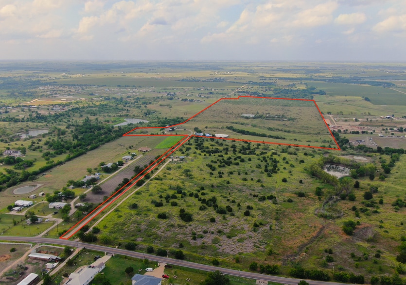 14734 Bois D Arc Rd, Manor, TX à vendre - Photo de l’immeuble – Image 3 sur 7