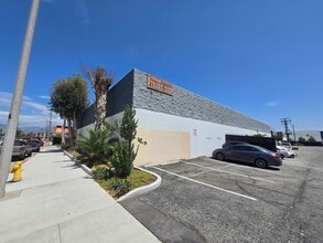4520 Baldwin Ave, El Monte, CA à louer Photo intérieure– Image 2 sur 15