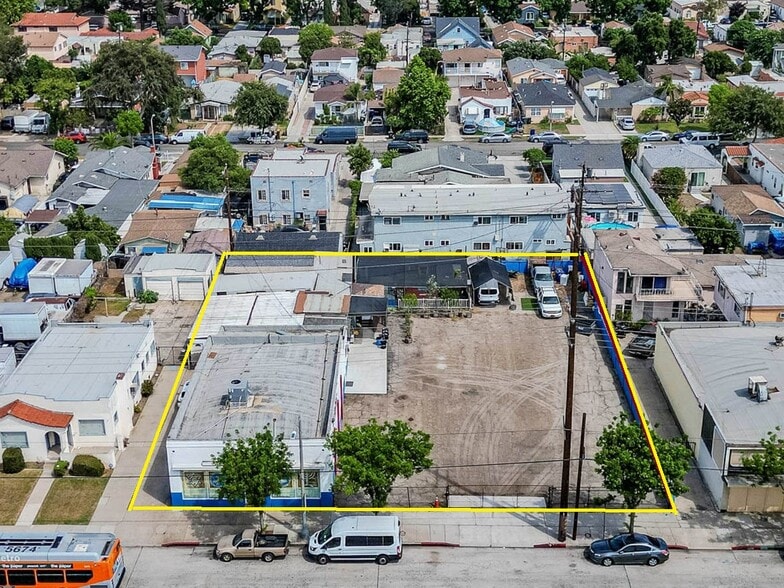 8126 State St, South Gate, CA à vendre - Photo principale – Image 1 sur 1