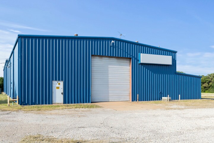 1212 W Liberty Ave, Ponca City, OK à vendre - Photo de l’immeuble – Image 2 sur 43