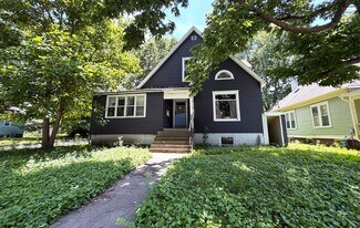 Plus de détails pour 501 W California Ave, Urbana, IL - Logement à vendre