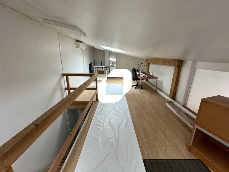 Bureau dans Enghien-les-Bains à louer - Photo de l’immeuble – Image 1 sur 15