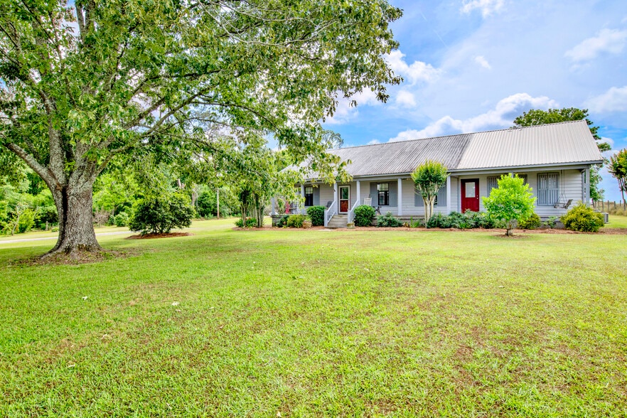 24795 Hwy 32, Elberta, AL à vendre - Photo de l’immeuble – Image 3 sur 53