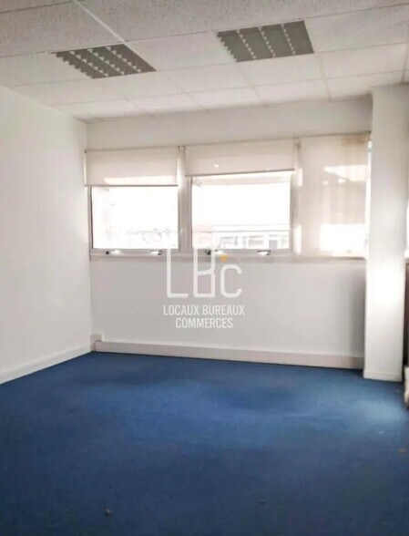 Bureau dans Nantes à louer - Photo de l’immeuble – Image 3 sur 5